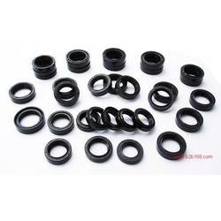 博山老齡膠塑制品廠 專注品質(zhì)，橡膠托輥與五金工具的專業(yè)制造商